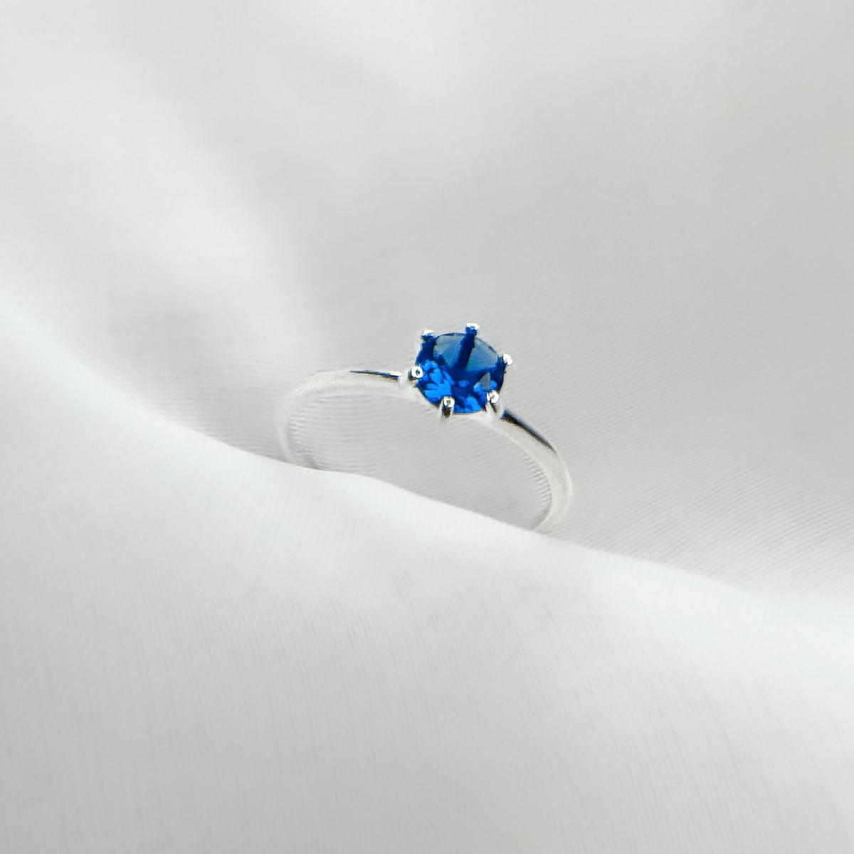 Anel Solitário 6 Garras Colorido Azul