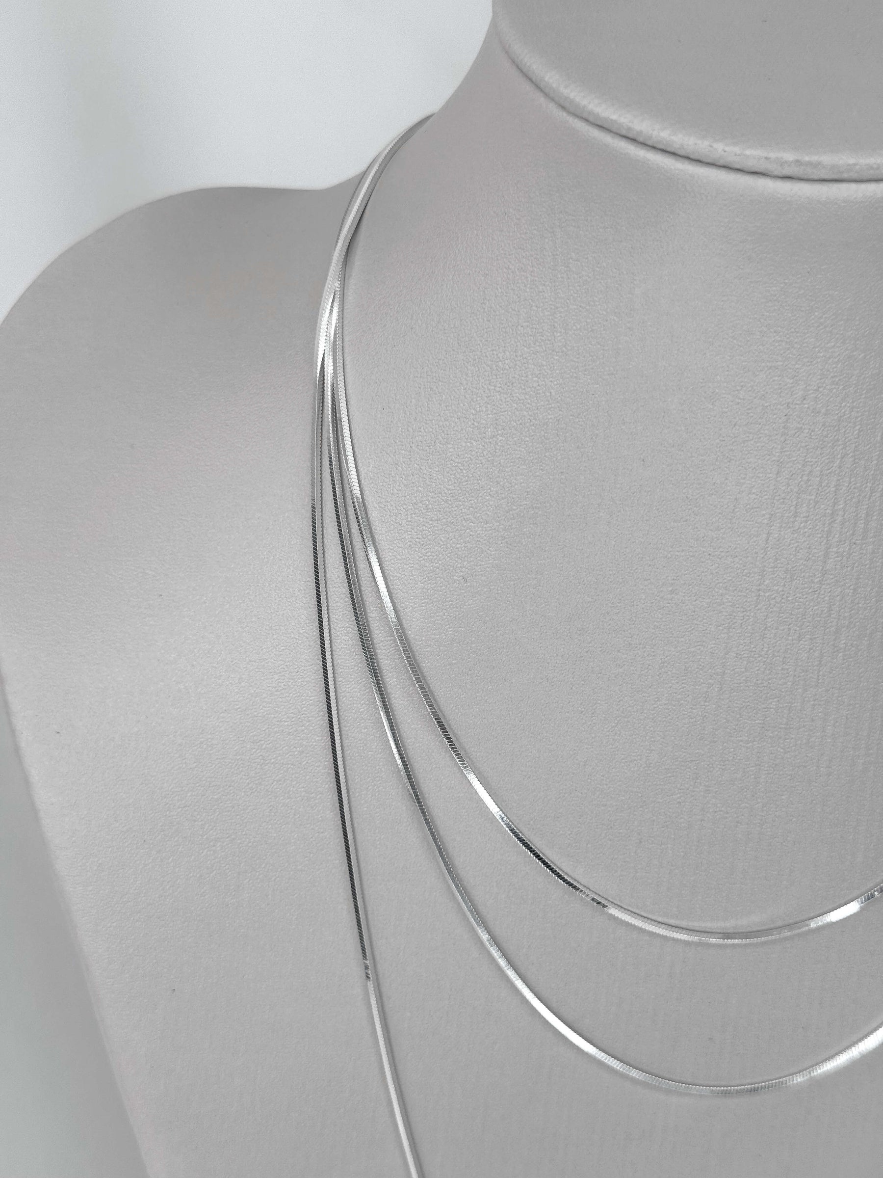 Corrente Laminada Quadrada Com Detalhe