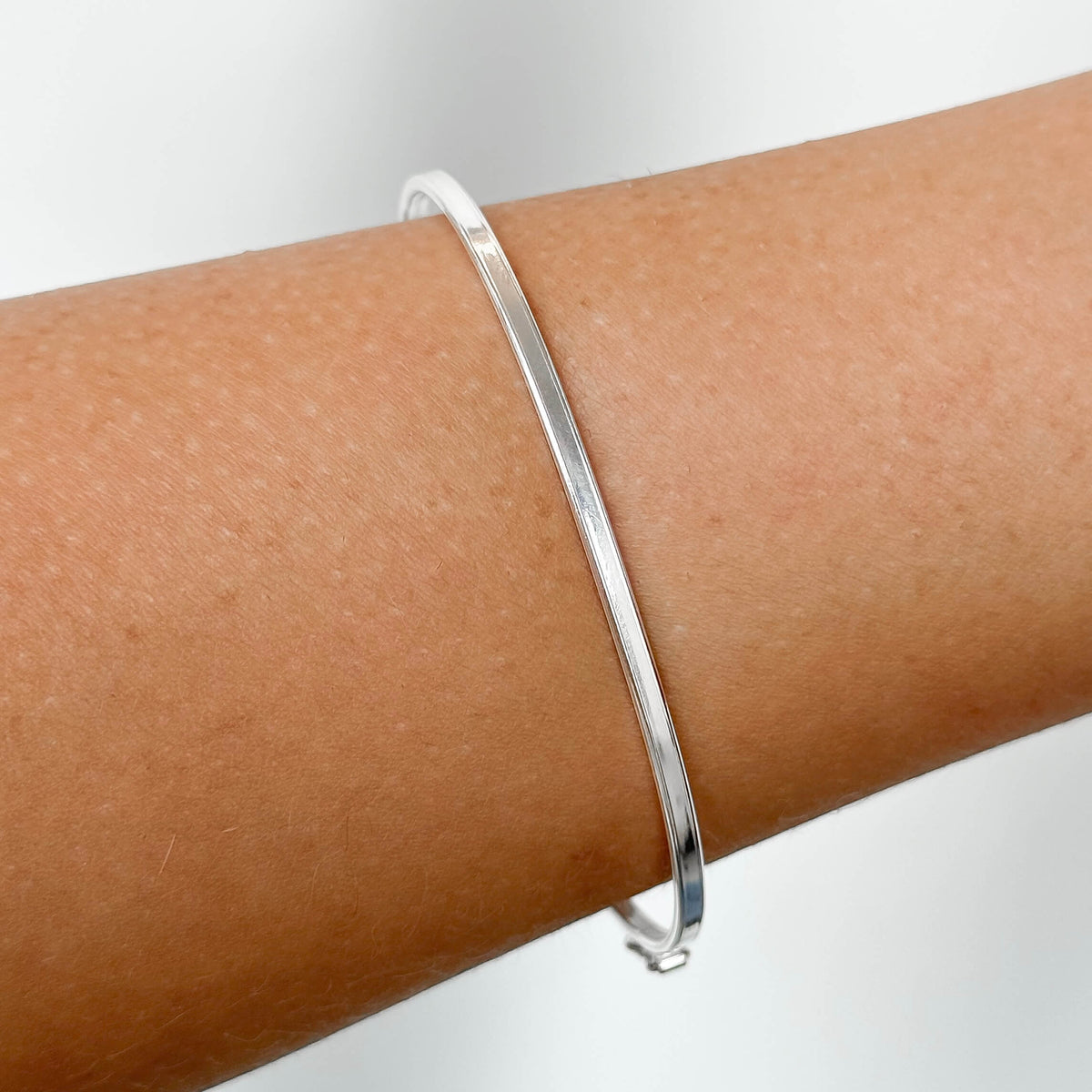 Bracelete Redondo Liso Fio Quadrado 3mm