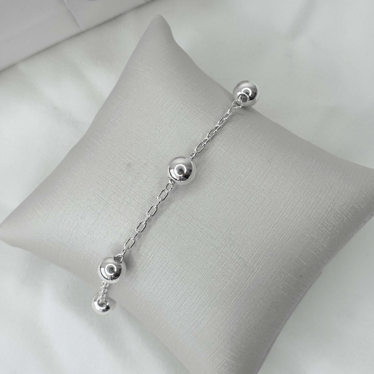 Pulseira Cartier com Bola GG