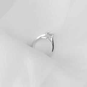 Anel Solitário Alto com Zircônia de Base